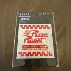 Disney Pixar Toy Story Pizza Planet Iron on Patch -‎ NEW!